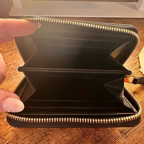 Gently used Burberry Vintage Check Zip Compact Wallet - Picture 3 of 8